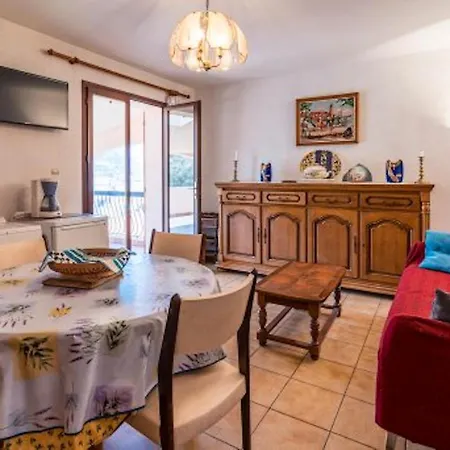 Confortable A Banyuls-sur-mer, Piscine Partagee
